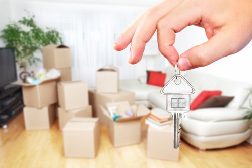 London home moving service with organised unloading